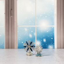 Load image into Gallery viewer, Spinning Snowflake