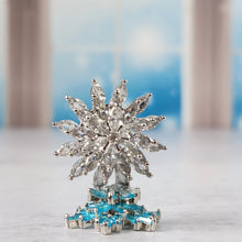 Load image into Gallery viewer, Spinning Snowflake
