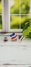 Load image into Gallery viewer, Heart Flag