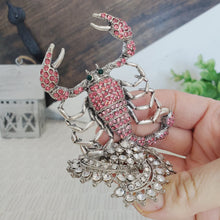 Load image into Gallery viewer, Extraordinary Scorpion