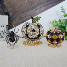 Load image into Gallery viewer, Jolly Jack O' Lantern