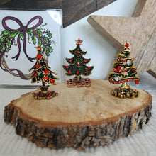 Load image into Gallery viewer, Tiny Tannenbaum