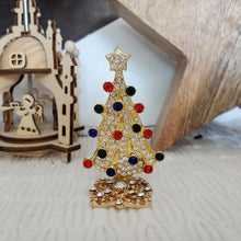 Load image into Gallery viewer, Holly Jolly Tree