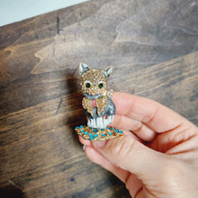 Load image into Gallery viewer, Kind Kitten