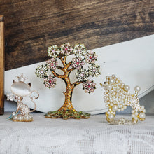 Load image into Gallery viewer, Pearly Poodle