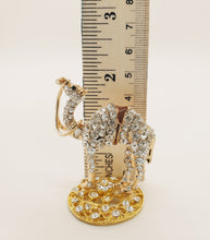 Load image into Gallery viewer, Christmas Camel