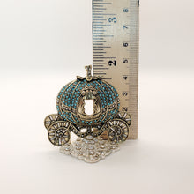 Load image into Gallery viewer, Crystal Carriage