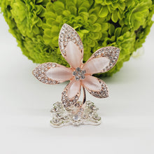 Load image into Gallery viewer, Fancy Flower