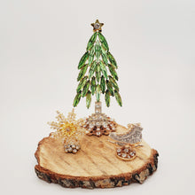 Load image into Gallery viewer, Super Snowflake