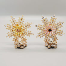 Load image into Gallery viewer, Super Snowflake