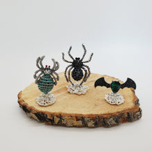 Load image into Gallery viewer, Classic Spider