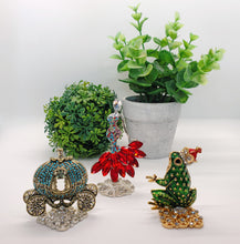 Load image into Gallery viewer, Crystal Carriage