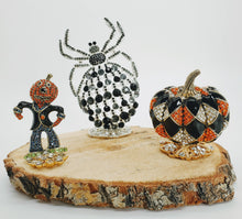 Load image into Gallery viewer, Pumpkin King