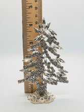 Load image into Gallery viewer, Winter Bright Tree