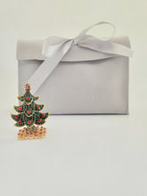 Load image into Gallery viewer, Tiny Tannenbaum