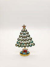 Load image into Gallery viewer, Lovely Loop Tree