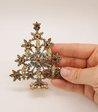 Load image into Gallery viewer, Arendelle Tree