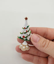 Load image into Gallery viewer, traditional tree